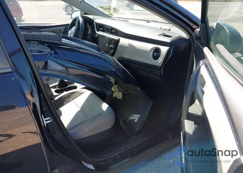 2017 Toyota Corolla Le z USA, uszkodzony, nr VIN 2T1BURHE6HC909640